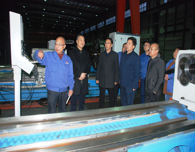 甘肅省科技廳考察組來(lái)星火機(jī)床公司考察