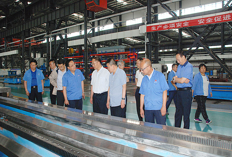 甘肅省國資委副主任李勇來星火機床公司調(diào)研