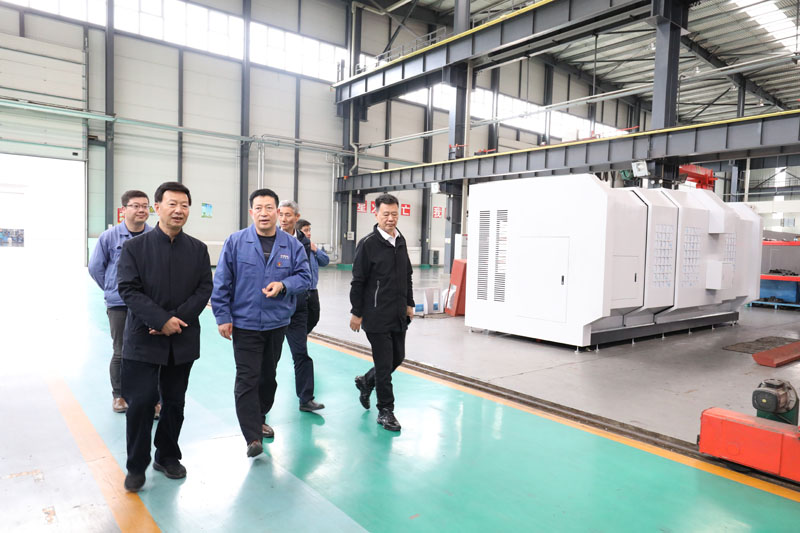 甘肅省天水裝備制造重點(diǎn)企業(yè)智能化改造調(diào)研組來(lái)星火機(jī)床公司調(diào)研