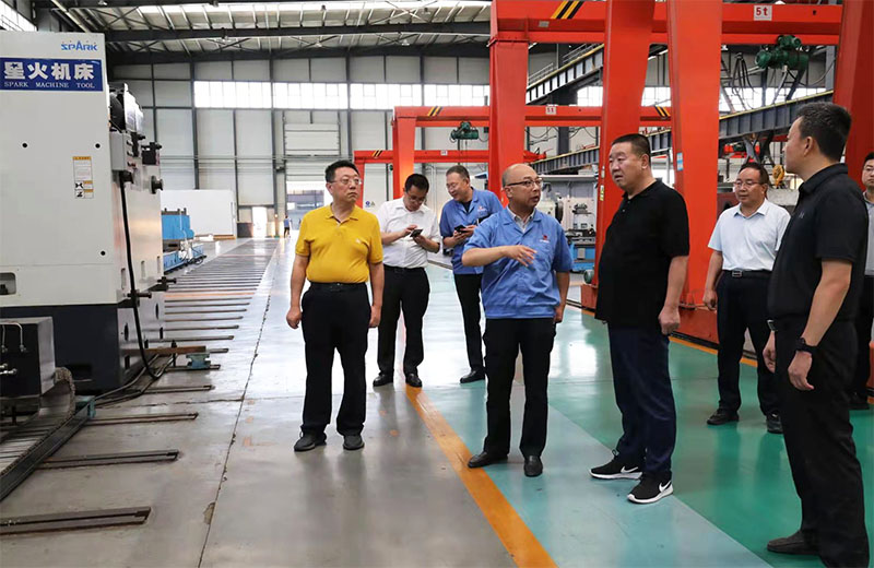 浙商銀行蘭州分行副行長(zhǎng)李權(quán)林一行來星火公司調(diào)研