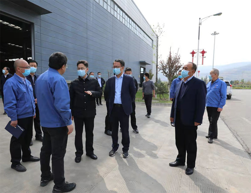 市長王國先一行調(diào)研星火機床公司復(fù)工復(fù)產(chǎn)工作