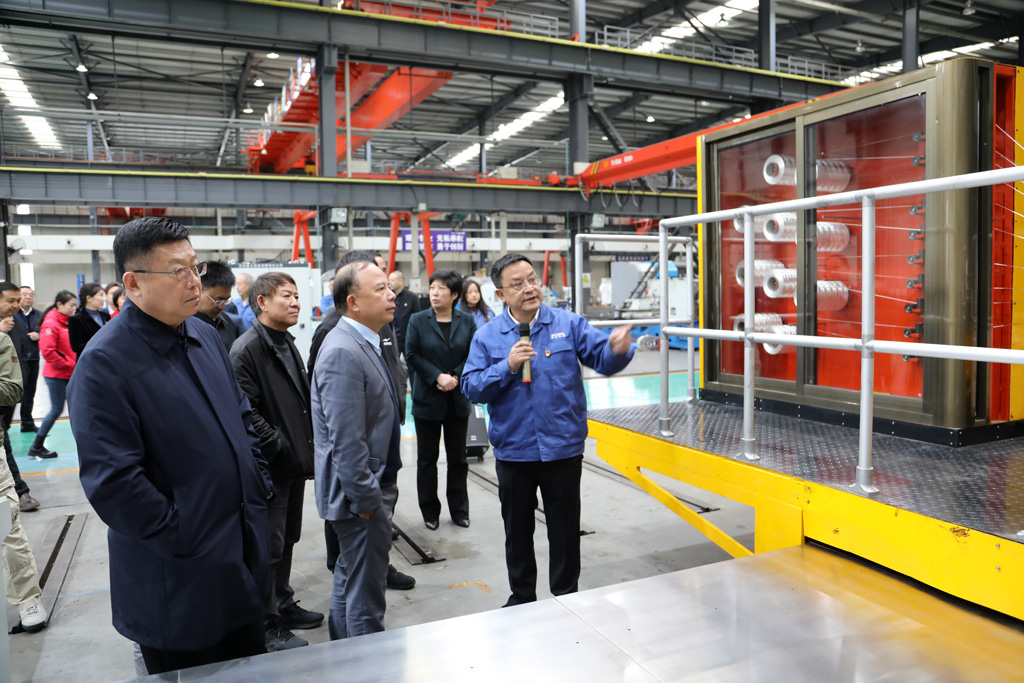 上市公司甘肅投資考察團(tuán)來(lái)星火機(jī)床公司考察 上市公司甘肅投資考察團(tuán)來(lái)星火機(jī)床公司考察