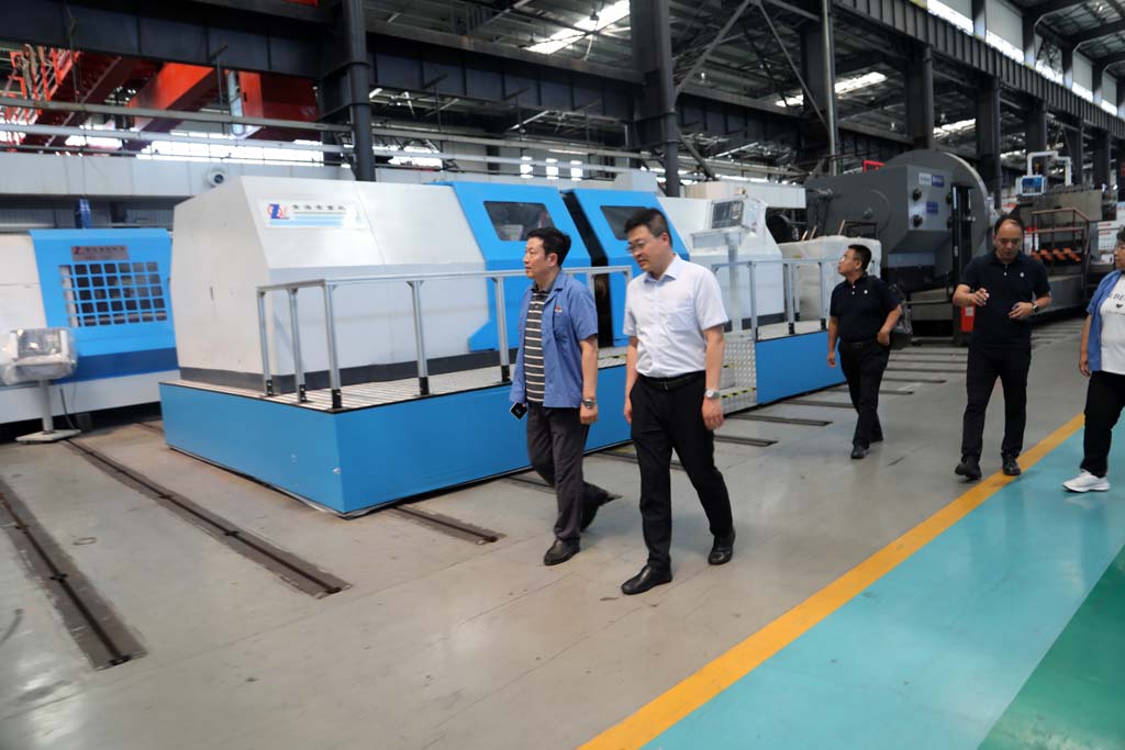 通用技術(shù)齊二機(jī)床李濤一行來(lái)星火機(jī)床公司參訪