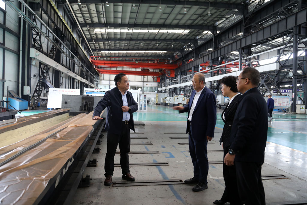 甘肅省教育廳領(lǐng)導(dǎo)張國(guó)珍一行到甘肅星火公司調(diào)研 甘肅省教育廳領(lǐng)導(dǎo)張國(guó)珍一行到甘肅星火公司調(diào)研