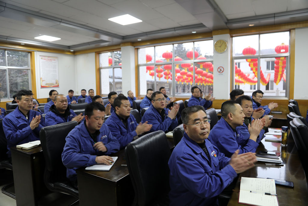 星火數(shù)控公司開(kāi)展法律法規(guī)專題培訓(xùn) 筑牢企業(yè)合規(guī)管理防線