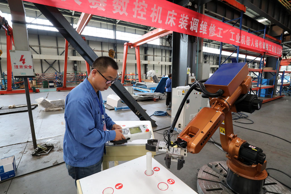 星火數(shù)控張周平入選2025 年隴原工匠培育對(duì)象名單