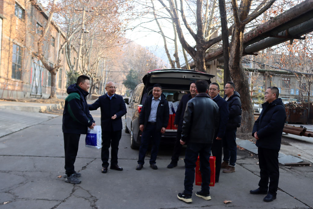 新春送暖，致敬堅守——星火數(shù)控公司領(lǐng)導(dǎo)慰問一線在崗職工