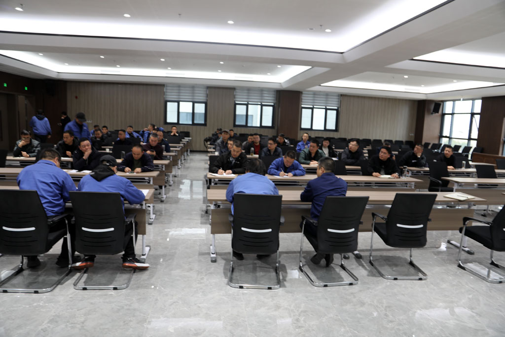 星火數(shù)控公司市場營銷部開展質(zhì)量問題座談會